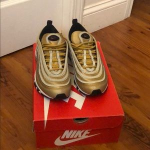 Gold Air Max 97